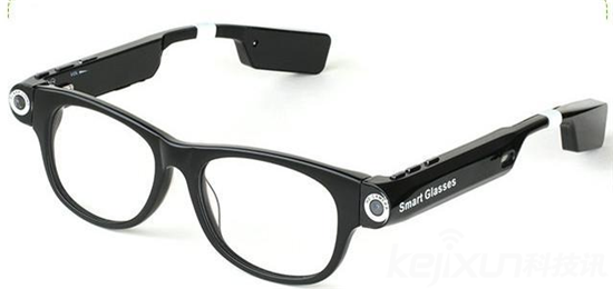 2VR頭顯:一款粗暴又直接的VR頭顯