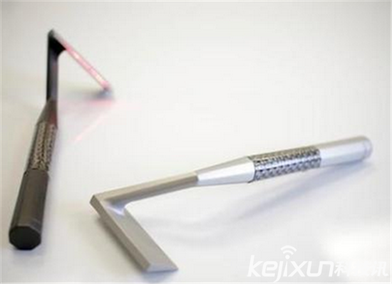 激光剃須刀: 無需換刀頭 每天享受干凈臉容