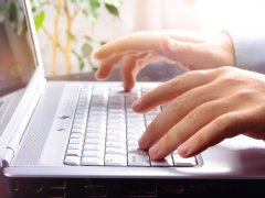 中國網民日均打字350億 愛直播更愛發紅包