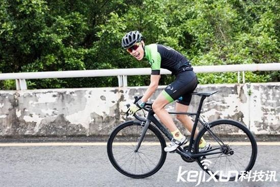 小米眾籌公路自行車開賣 米家商城售價19999元