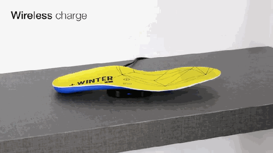 厲害死了!連鞋墊冬天都能自動加熱+手機操控