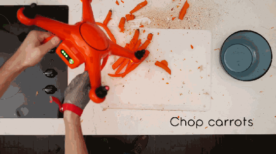 用無人機做感恩節(jié)晚餐！哥們你確定你敢吃？