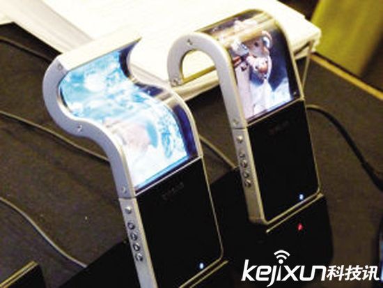 納米電池續(xù)航能力增20倍 幾秒完成手機(jī)充電