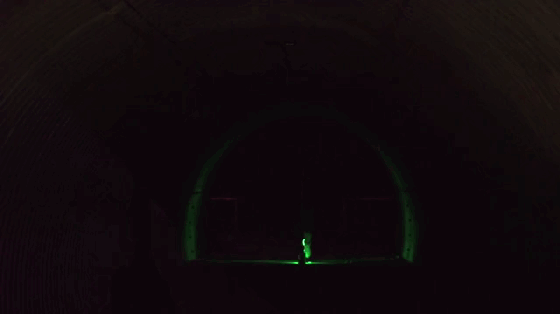 夜跑不炫酷怎么行!這雙熒光鞋子讓你炫起來