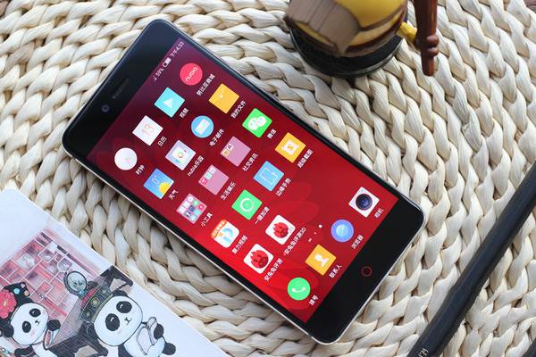 努比亞miniS 努比亞miniS