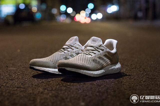 阿迪達斯推高科技運動鞋 這次是可降解蜘蛛絲