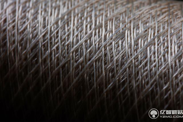 阿迪達斯推高科技運動鞋 這次是可降解蜘蛛絲