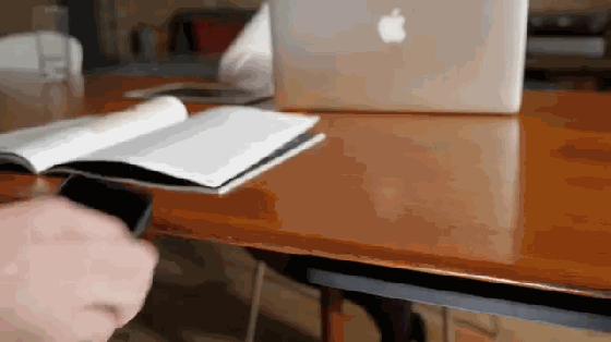 只要你想,這塊板能讓你家馬桶蓋變成無線充電板