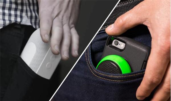 這款音箱可以貼在手機上,音效完美