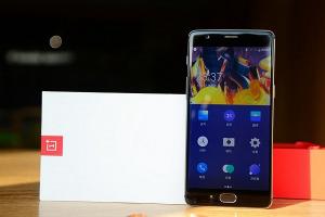 一加手機(jī)3T正式發(fā)布 售價(jià)2699元起 附真機(jī)圖賞