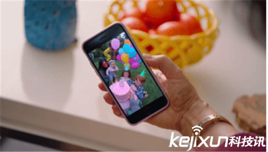 Spectacles可拍照眼鏡 瞬間席卷美國(guó)網(wǎng)絡(luò)