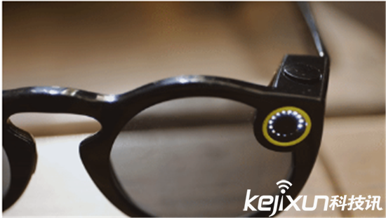 Spectacles可拍照眼鏡 瞬間席卷美國(guó)網(wǎng)絡(luò)
