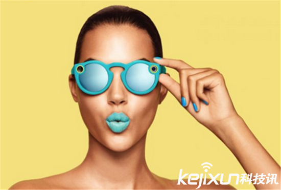 Spectacles可拍照眼鏡 瞬間席卷美國(guó)網(wǎng)絡(luò)