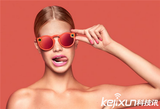 Spectacles可拍照眼鏡 瞬間席卷美國(guó)網(wǎng)絡(luò)