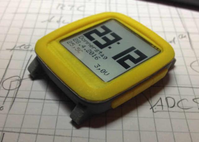 大神自制智能手表 一次充電可以用上半年