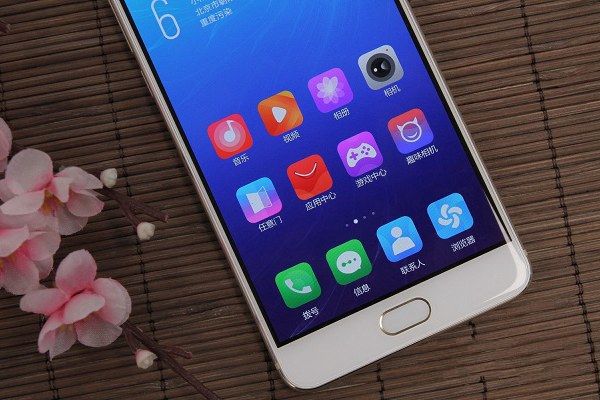 小辣椒X7配置怎么樣 低配高價小辣椒X7參數(shù)詳解