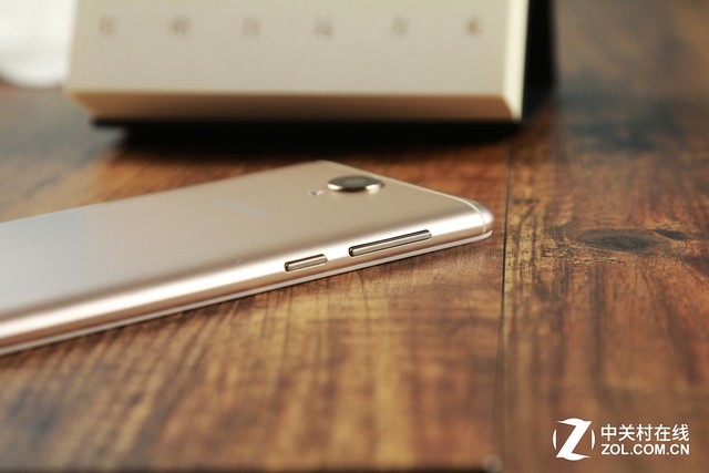 康佳R8手機評測