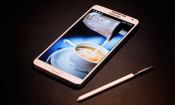 三星Note7爆炸真相揭秘：電池倉空間預留嚴重不足