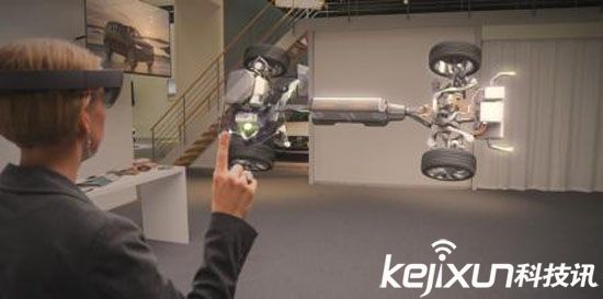 微軟HoloLens軍事應(yīng)用 坦克內(nèi)可看清外部環(huán)境