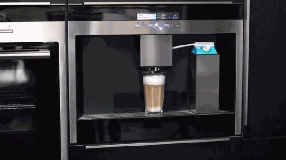 包裝盒能讓牛奶果汁冷藏3小時(shí) 簡(jiǎn)直是旅行神器啊