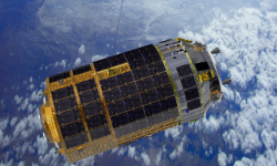 日本發射太空垃圾清理船 配700米電力繩吸附垃圾