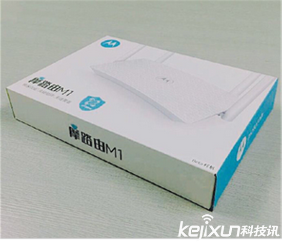 Moto路由器“摩路由”曝光:藍白配色 高雅上檔次