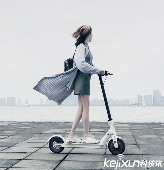 小米米家電動滑板車黑色款首賣 售價1999元