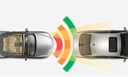 開車別想追我的尾  VARU智能車牌都告訴我
