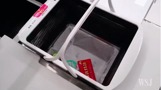 松下概念收銀臺能自動幫你結算價格 還能打包