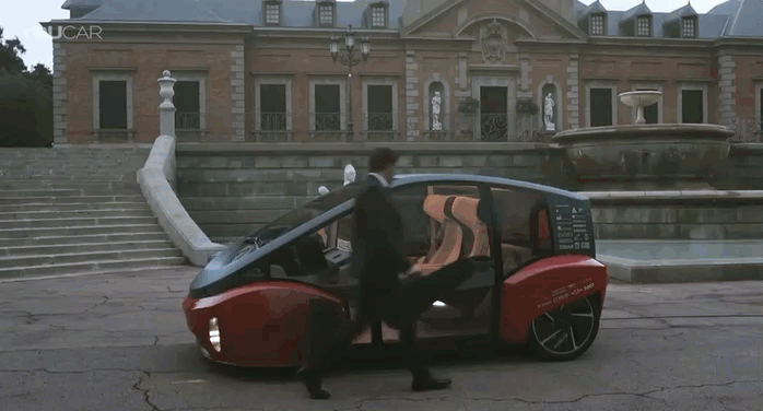 給電動汽車安上VR/AR窗戶是什么體驗？有點像客廳