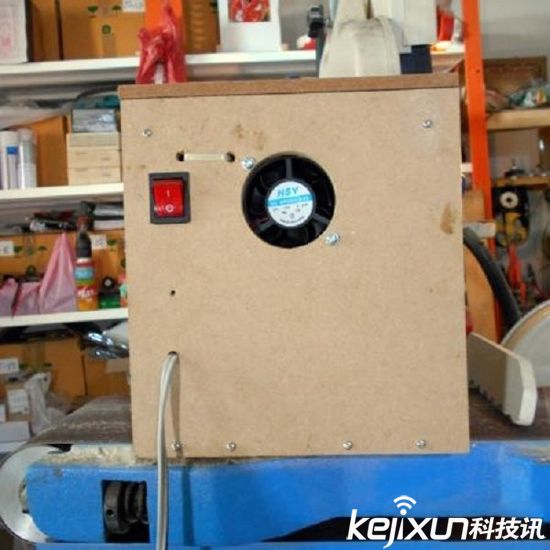 泰國一工作室打造驅(qū)鬼機(jī) 腦洞大開售價(jià)1500美元