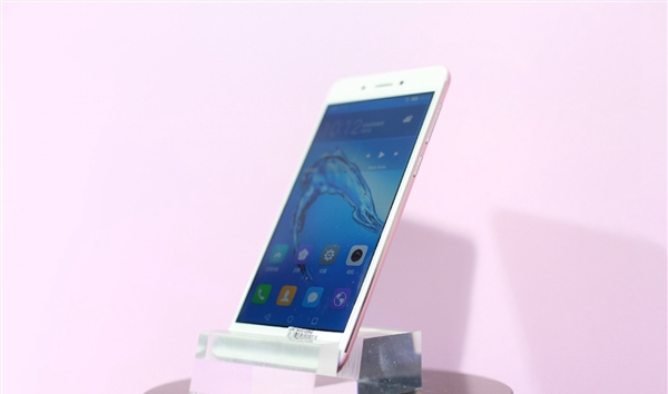 1499元!華為暢享6S發(fā)布:首發(fā)驍龍435