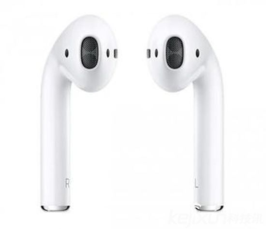 蘋果AirPods線下鋪貨 果粉排隊購買很快售罄