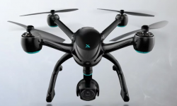 這Evolve無人機遙控器   雙屏遙控可以玩空戰