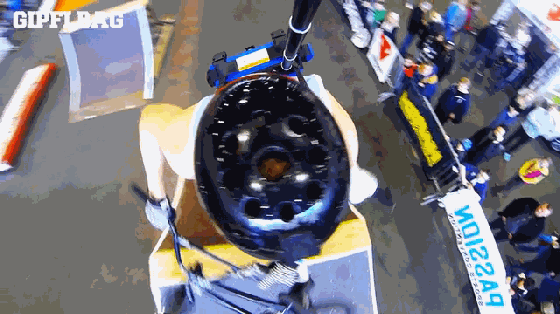 拍照新姿勢:自帶GoPro支架的戶外運動背包