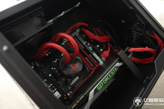 惠普推高端游戲臺式機OMEN X 光機箱就賣4000元