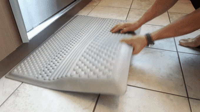 Stand Mate腳墊讓你站著比躺著更舒服