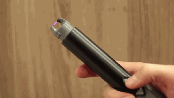 野外露營(yíng)手電筒+吊燈+打火機(jī) 這個(gè)棒子統(tǒng)統(tǒng)搞定