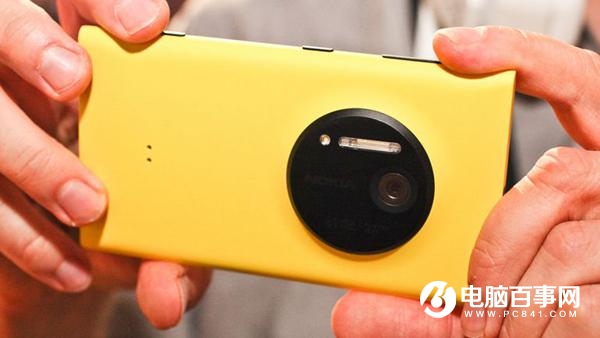 曲面屏雙攝頭手機今年火了 超像素/眼球解鎖逐漸邊緣化