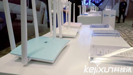 摩托羅拉發布家用無線路由器M1 售價239元