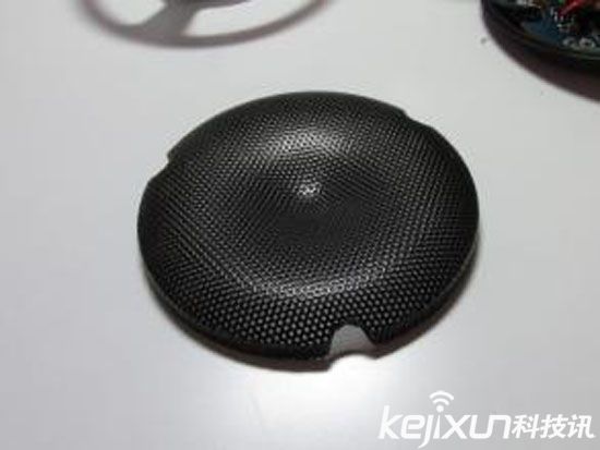 LG360°懸浮式藍牙音箱 逼格滿滿將亮相2017CES