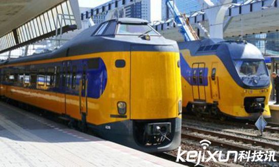 荷蘭實現100%風能運行火車 “風車王國”名不虛傳