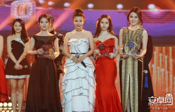 說明: /從左至右:古箏靈兒/李冰冰/這個少女不太冷/沈瑋琦.JPG