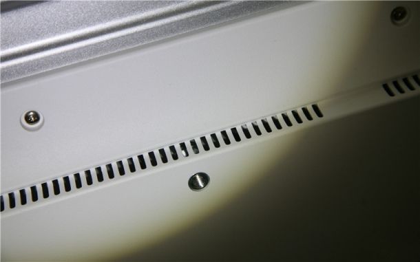 酷開50A2機身設計評測 細節決定成敗 酷開50A2機身設計評測 細節決定成敗