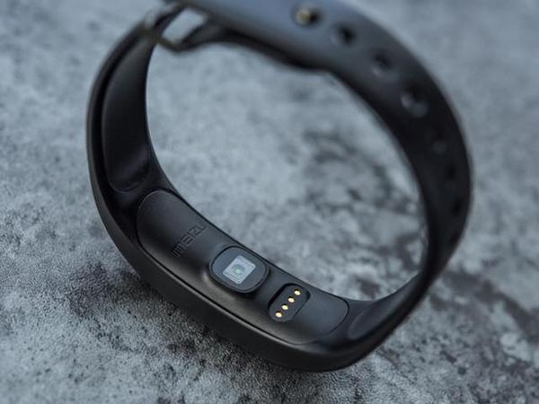 魅族手環(huán)評(píng)測(cè):功能一應(yīng)俱全 化繁為簡(jiǎn)收放有度 魅族手環(huán)評(píng)測(cè):功能一應(yīng)俱全 化繁為簡(jiǎn)收放有度