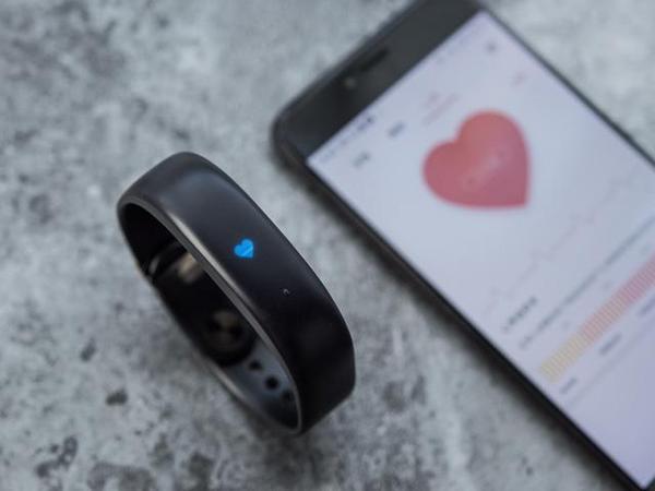 魅族手環(huán)評(píng)測(cè):功能一應(yīng)俱全 化繁為簡(jiǎn)收放有度 魅族手環(huán)評(píng)測(cè):功能一應(yīng)俱全 化繁為簡(jiǎn)收放有度