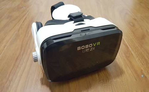 小宅z4和暴風(fēng)魔鏡4哪個(gè)好  小宅z4和魔鏡4對比評測