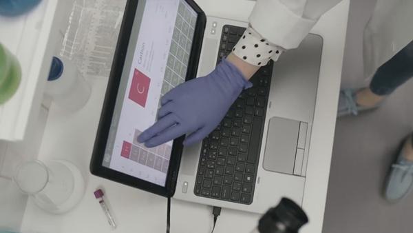 像iPad一樣操控筆記本?這個(gè)小玩意就能滿足你 像iPad一樣操控筆記本?這個(gè)小玩意就能滿足你 智能公會(huì)