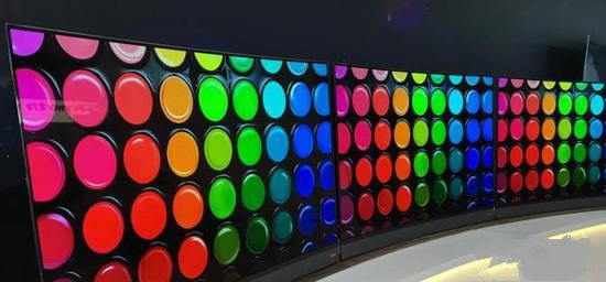 　　電視屏幕較大且觀看距離較遠