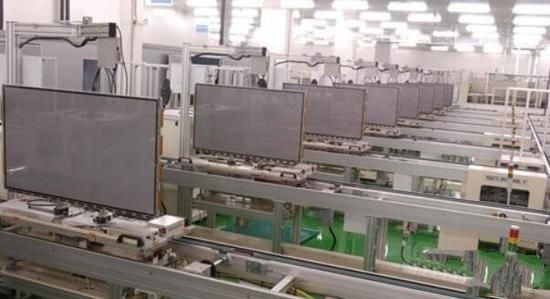 　　電視在近距離觀看時會發現畫面細節丟失比較嚴重